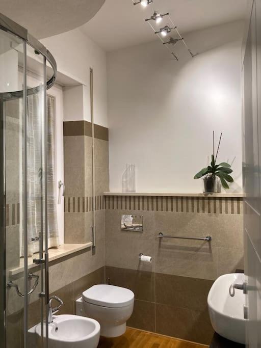 Thesan Lodge, Chic & Modern Design Apartment โกรเซตโต ภายนอก รูปภาพ