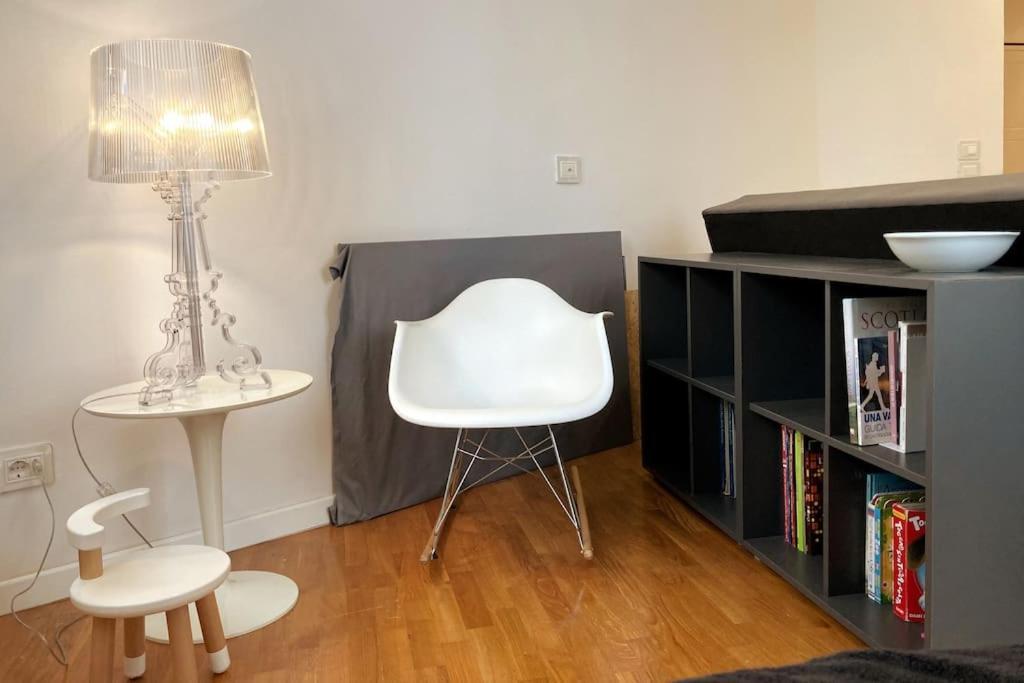 Thesan Lodge, Chic & Modern Design Apartment โกรเซตโต ภายนอก รูปภาพ